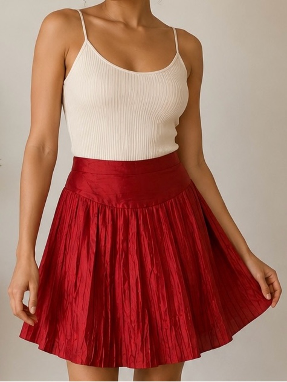 Banana Republic Red Silk Pleated Skirt Size 6 Elegant Mini Skirt